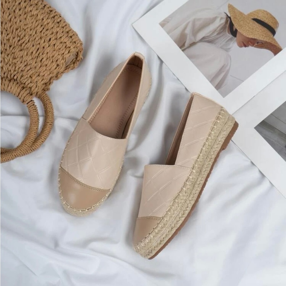 SHEIN two tone espadrille flats